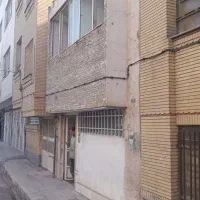 ویلایی با ۲ طبقه بنا سند ششدانگ