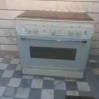 تعدادی اجاق گاز طرح فر ولوازم منزل