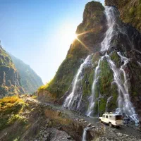 کار با درآمد بالا و جای خواب و غذا و بیمه|استخدام خدمات فروشگاه و رستوران|تهران, صادقیه|دیوار