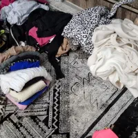 تعدادی لباس نو خارجی