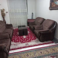 مبل ۷نفره به همراه میزعسلی
