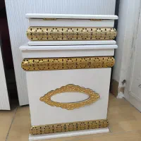 جای سطل اشغال و دستمال کاغذی .