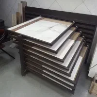 استند کاشی و سرامیک