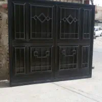 به کارگر ماهرو فنی درب و پنجره آهنی نیازمندیم