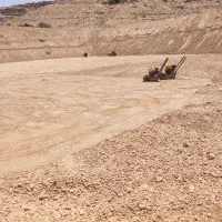 کامپکتور کمپکتور غلطک غلتک زیرسازی اصولی زمینکوب|خدمات پیشه و مهارت|شیراز, باغ تخت|دیوار