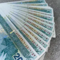 تراول/پول/اسکناس/نو/سری به ترتیب