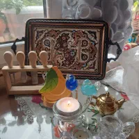 قوری پارچ و لیوان و قاشق