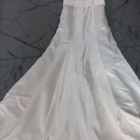 لباس شب|لباس|کاشان, ولیعصر|دیوار