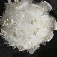 گل سفید عروس