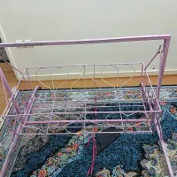 گهواره فلزی بسیارمقاوم و تمیز درحدنو|تخت و صندلی بچه|تهران, تولید دارو|دیوار