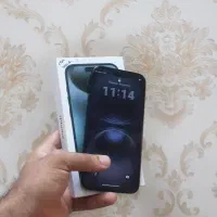 ایفون فیک