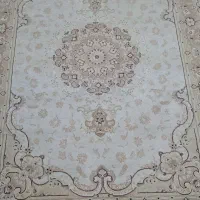 دو عدد فرش سه متری