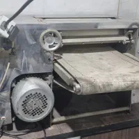 یخچال فریزر ایستاده ۴ درب درب کشویی و خمیر پهن کن