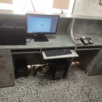 فروش دو عدد میز پیشخوان جادار و باکیفیت