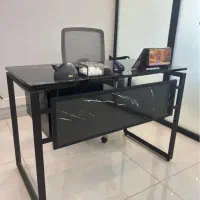 میز کارشناسی منشی و کارمندی اداری کنفرانسی مدیریت