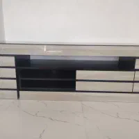 میز تلویزیون هایگلس