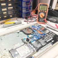 تعمیرات تخصصی لپ‌تاپ و کامپیوتر