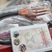 وسایل کاشت ناخن و جزوه آموزشی|آرایشی، بهداشتی، درمانی|کاشان, آیت الله سعیدی|دیوار