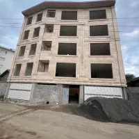 اپارتمان نیمه ساخت