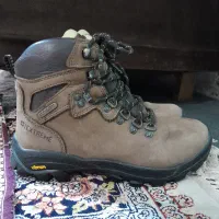 کفش کوهنوردی اورجینال حرفه ای سایز۳۸