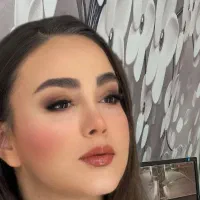 گریم ،میکاپ و شینیون تخصصی|خدمات آرایشگری و زیبایی|بروجن, |دیوار