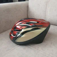 کلاه دوچرخه و اسکیت