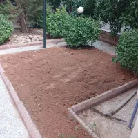 خاک باغچه تعویض خاک باغچه ماسه بادی رودخانه ای
