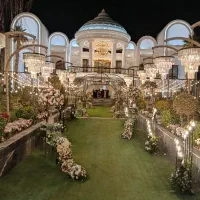 باغ عمارت لوکس با ورودی رایگان