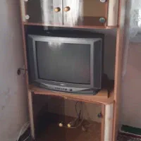 میز تلوزیون چوبی (فروش فوری)