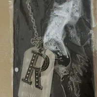 پلاک|جواهرات|شاهین‌شهر, نظامی|دیوار