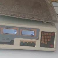 ترازو۶۰۰تومن