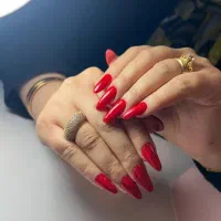 مدل برای کاشت ناخن|خدمات آرایشگری و زیبایی|فومن, |دیوار