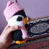 عروسک|اسباب‌بازی بچه|تهران, آسمان|دیوار