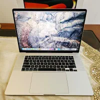 macbook pro 2019 16inch