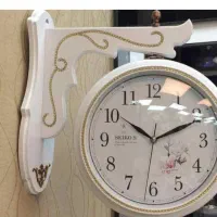 ساعت دیواری