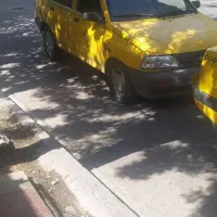 تاکسی پراید