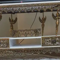 میز تی وی برنز