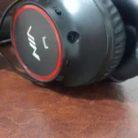 هدفون نیا NIA