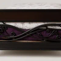 یک عدد تخت فلزی یک طبقه