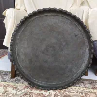 دو عدد مجمع‌و دیگچه و آفتابه مسی قدیمی
