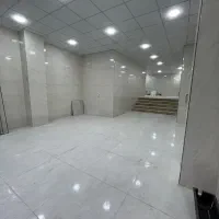 مغازه ۹۰ متری /نوساز /سرویس دارد /