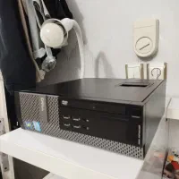 کیس و مانیتور