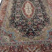 ۲ تخته فرش زمینه سورمه ای ستاره کویر یزد|فرش|همدان, |دیوار
