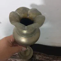 گلدان برنجی|کلکسیون اشیاء عتیقه|اهواز, چهارصد دستگاه|دیوار