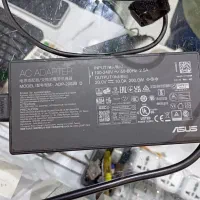 شارژر لپتاپ Asus و ۲۰۰ وات