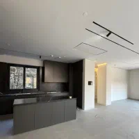 ۲۲۰ متر / فرمانیه غربی/ تکواحدی/ تراس گاردن/ مدرن