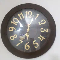 ساعت دیواری