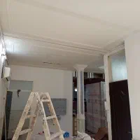 خدمات نقاشی. رنگ کاری. خورده کاری.لکه گیری گچ