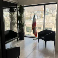 منشی و مدیر داخلی (خانم)