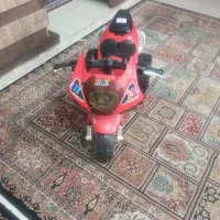 موتور   شارژی  بفروش میره|اسباب‌‌بازی|شاهین‌شهر, شهرک ردانی پور|دیوار